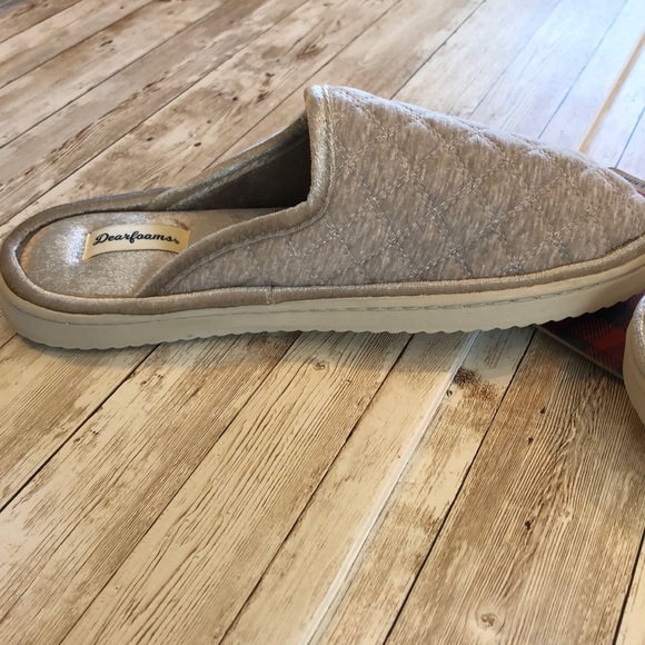 "Dearfoam" ladies quilted gel infused memory foam slippers - NWT, size L(9/10) - Picture 4 of 6